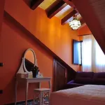 Casa Rural Spa La カントリーハウス *